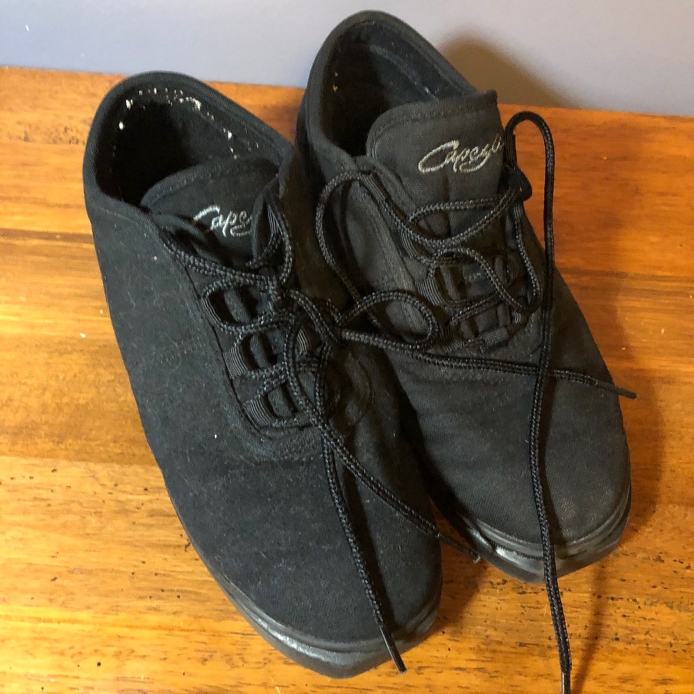 Dance shoes - Picture 1 of 15